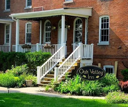 Oak Valley Inn And Suites